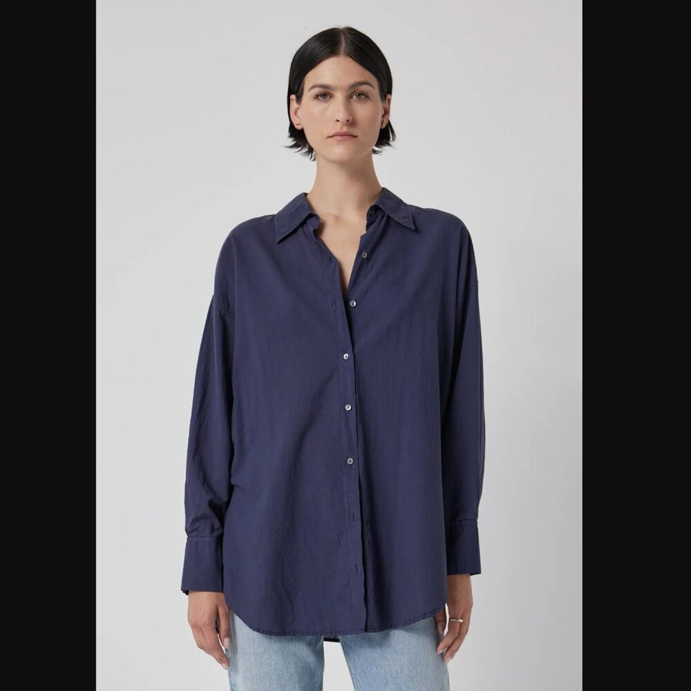 Velvet by Graham & Spencer Jenny Graham Redondo Button-Up Shirt Navy Blue Sz. M